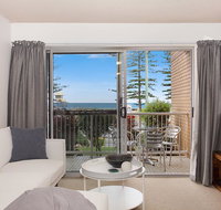 Camden House 2 - Surfers Paradise Gold Coast