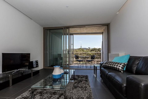 Canberra Luxury Apartment 8 - Surfers Paradise Gold Coast 2