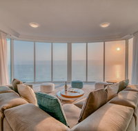 Carmel by the Sea - Surfers Paradise Gold Coast