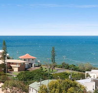 Carolyn's Beach House - Surfers Paradise Gold Coast