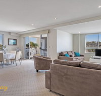 Carrington No.4 - Nelson Bay CBD - Surfers Paradise Gold Coast