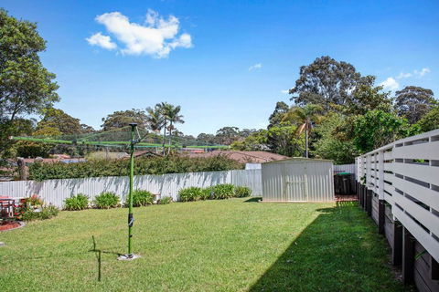 Carroll Ave 85 Mollymook - Surfers Paradise Gold Coast 0