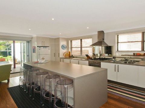 Casa Callala On King George - Well Appointed Home - Surfers Paradise Gold Coast 0