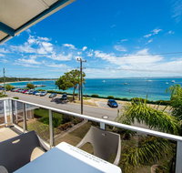 Castaways Unit 8 - Shoal Bay - Surfers Paradise Gold Coast