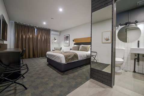 CBD Motor Inn - Surfers Paradise Gold Coast 0