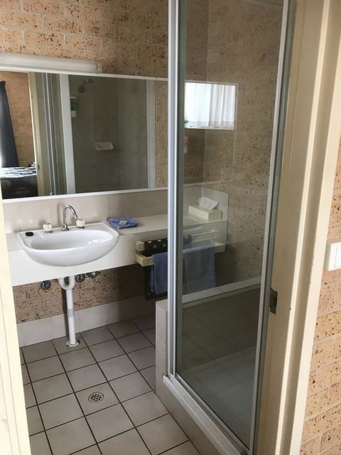 Cedar Lodge Motel - Surfers Paradise Gold Coast 1