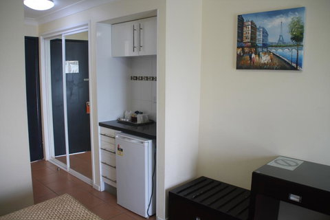 Centenary Motor Inn - Surfers Paradise Gold Coast 2