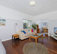 Central N Surf - Surfers Paradise Gold Coast