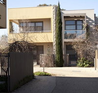 Central Shepparton Apartments - Surfers Paradise Gold Coast