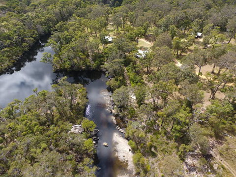 Che Sara Sara Chalets - Surfers Paradise Gold Coast 2