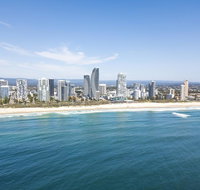 CHELSEA BY THE SEA - 2 BED APART - WALK TO BEACH - Surfers Paradise Gold Coast