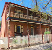 Classic Old Style House - Surfers Paradise Gold Coast