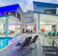 Clear Island Cove - Surfers Paradise Gold Coast