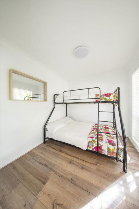 Clissold 58 - Surfers Paradise Gold Coast 3