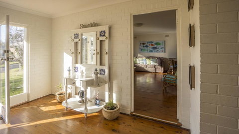 Clissold Street 11 Mollymook - Surfers Paradise Gold Coast 3