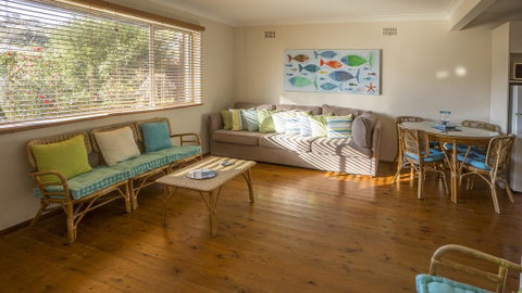 Clissold Street 11 Mollymook - Surfers Paradise Gold Coast 1