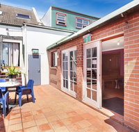 Clover Free Car Parking Hostel - Surfers Paradise Gold Coast
