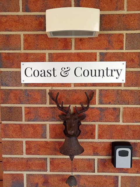 Coast & Country - Surfers Paradise Gold Coast 3