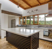Coast Sorrento Holiday House - Surfers Paradise Gold Coast
