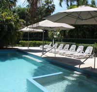 Cocos Beach Bungalows - Surfers Paradise Gold Coast