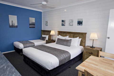 Colonial Motel & Apartments - Surfers Paradise Gold Coast 2
