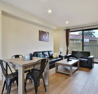 Comfort Inn  Apartments Dandenong - Surfers Paradise Gold Coast