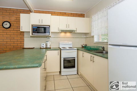 Comfy Ground Floor Unit Opposite Waterfront! Welsby Pde, Bongaree - Surfers Paradise Gold Coast 3