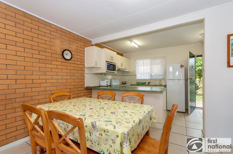 Comfy Ground Floor Unit Opposite Waterfront! Welsby Pde, Bongaree - Surfers Paradise Gold Coast 2