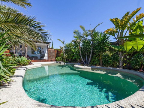 Como Palm Retreat - Tropical Oasis - Surfers Paradise Gold Coast 1