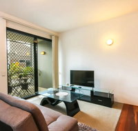 Contemporary 1 Bedroom Teneriffe Apartment with Pool and Gym - Surfers Paradise Gold Coast