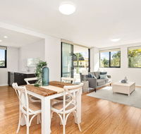 Convenience and comfort in Rosehill - Surfers Paradise Gold Coast