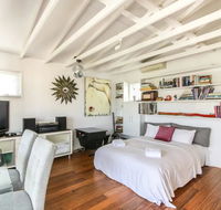 Cool Architect-Designed Studio Close To CBD - Surfers Paradise Gold Coast