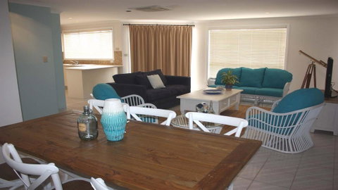 Coral Sands 2 - Pebbly Beach - Surfers Paradise Gold Coast 1