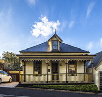 Corinda Contemporary - Surfers Paradise Gold Coast