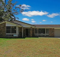 Corner Haven - family retreat with outdoor living - Surfers Paradise Gold Coast