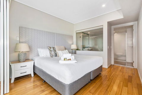 Corporate Boardies @ Bells Boulevard - Surfers Paradise Gold Coast 3