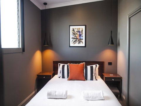 Criterion Hotel Sale - Surfers Paradise Gold Coast 0