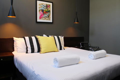 Criterion Hotel Sale - Surfers Paradise Gold Coast 3