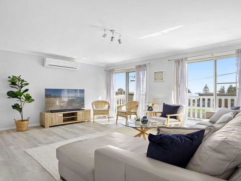 Culburra Beach Retreat - Close To Two Beaches - Surfers Paradise Gold Coast 0