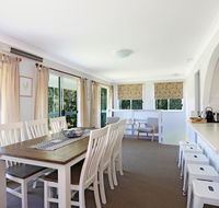 Curleys  Culburra - Family  Pet Friendly - Surfers Paradise Gold Coast