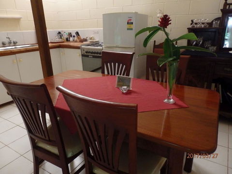 Daintree Deep Forest Lodge - Surfers Paradise Gold Coast 1