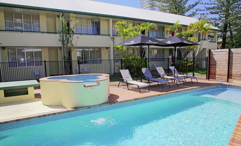 Darcy Arms Hotel Motel - Surfers Paradise Gold Coast 2