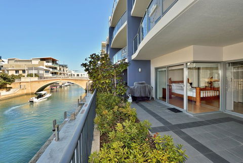 Del Mar 28 - Surfers Paradise Gold Coast 0