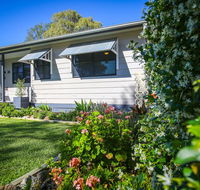 Dell-Lee Cottage - Surfers Paradise Gold Coast