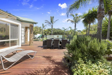 DIAMOND BAY RETREAT - SORRENTO - Surfers Paradise Gold Coast 3
