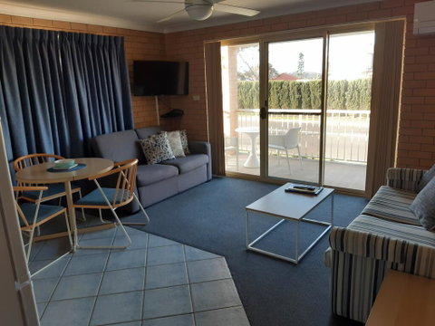 Dolphins Of Mollymook Motel And Fifth Green Apartments - Surfers Paradise Gold Coast 1
