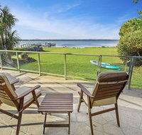 Eagle Point Getaway - Waterfront Serenity - Surfers Paradise Gold Coast