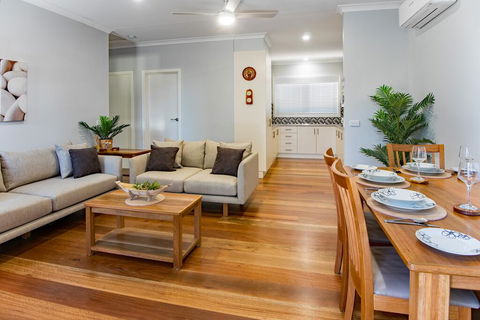 EAGLE VIEW UNIT 5 STAR - Surfers Paradise Gold Coast 1