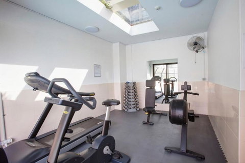 East Mirvac Building With Convenient Living - Surfers Paradise Gold Coast 3