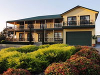 Book Eden Park Accommodation Vacations Surfers Paradise Gold Coast Surfers Paradise Gold Coast